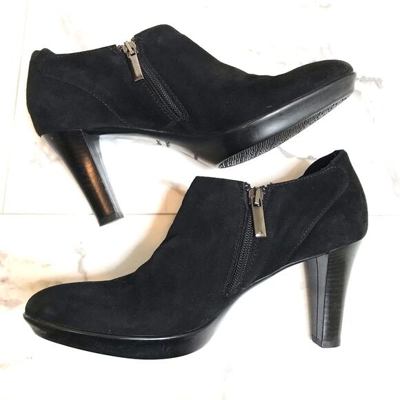 Aquatalia Black Suede Heels with Metallic Detail Size 8 - Picture 6 of 9